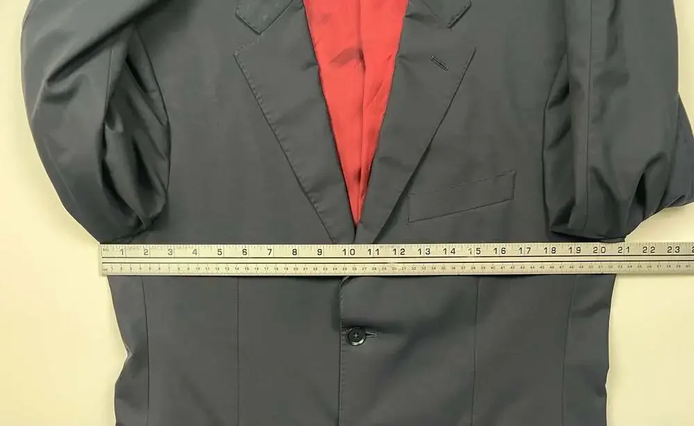 Saks Fifth Avenue Made in Italy Wool Two-Button Black Blazer Est 42R see measure